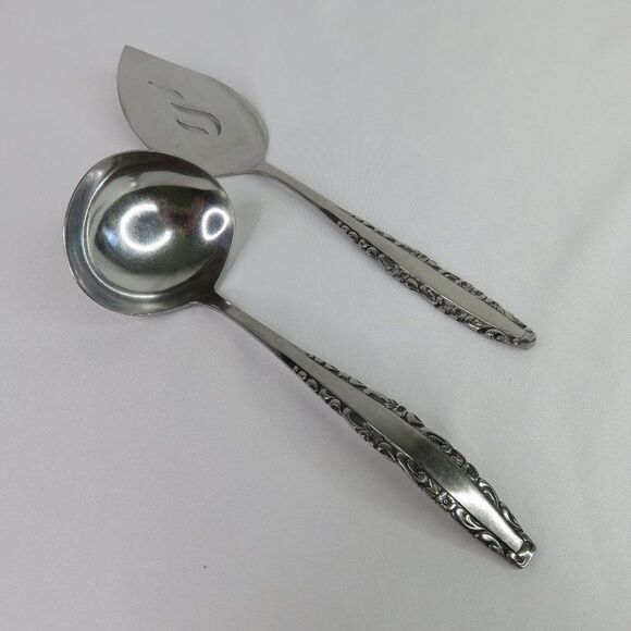 Love Story Gravy Ladle & Pie Server Northland Japan Stainless Hostess Set - Picture 1 of 6